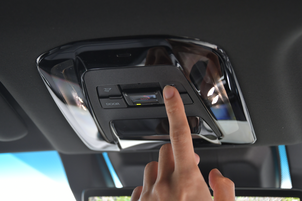 コネクティッド1