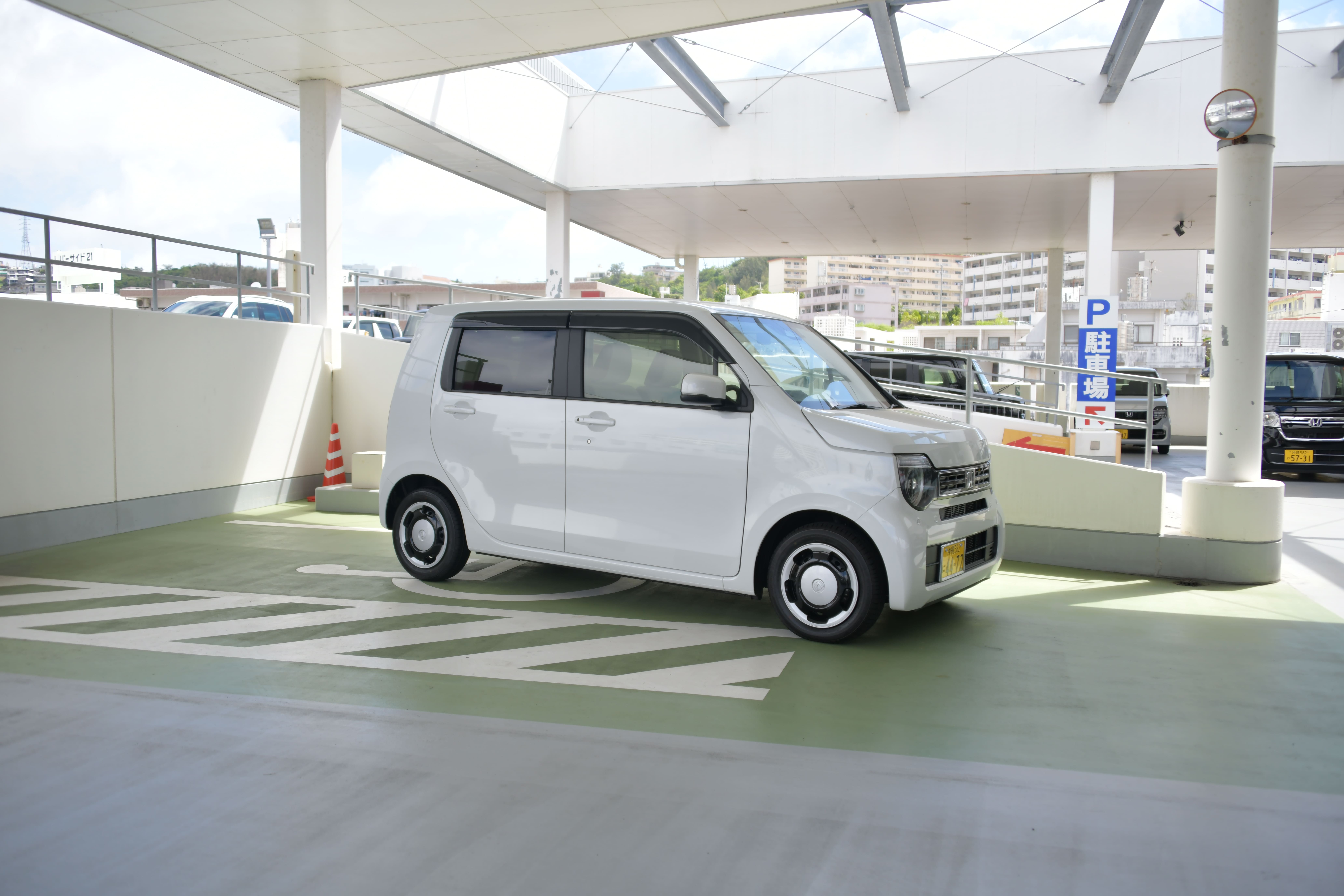HONDA N-WGNのエクステリア